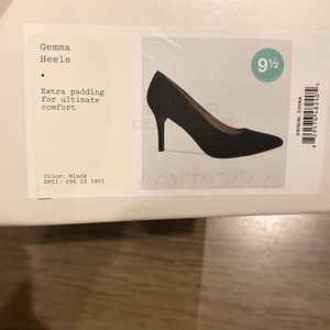 Gemma Heels NWT size 9.5